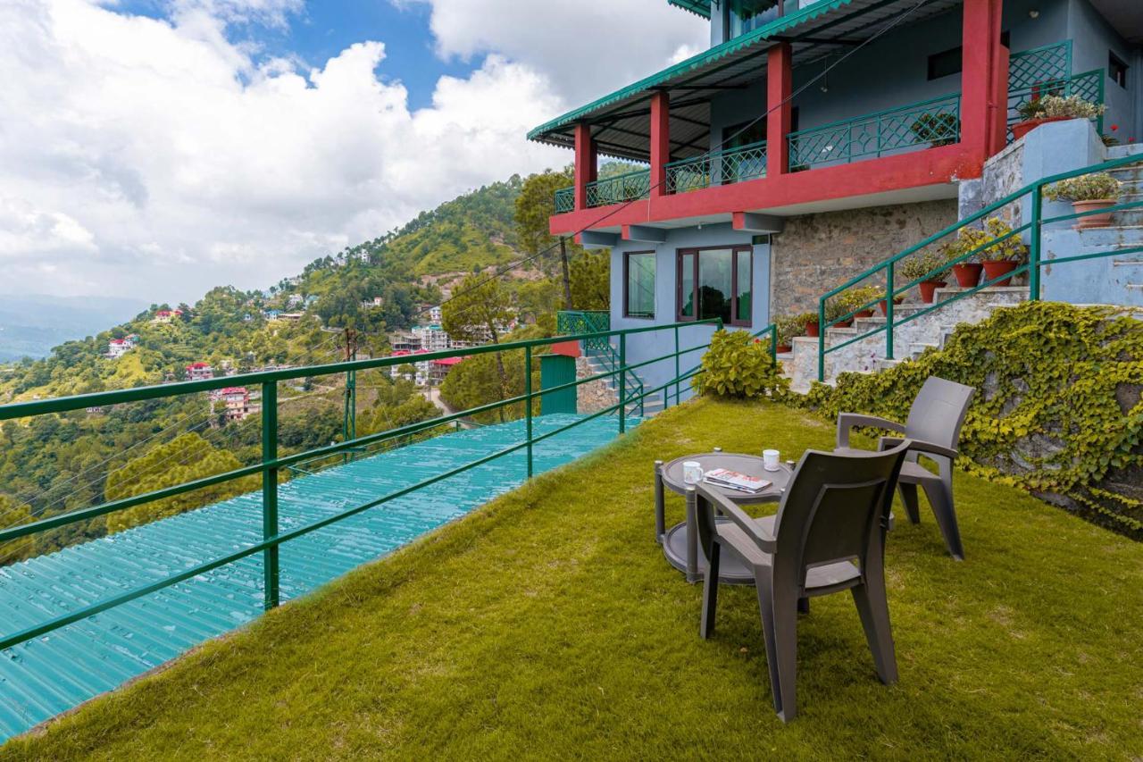 Stayvista At Cecil Cottages With Barbeque, Hill View Касаули Екстериор снимка