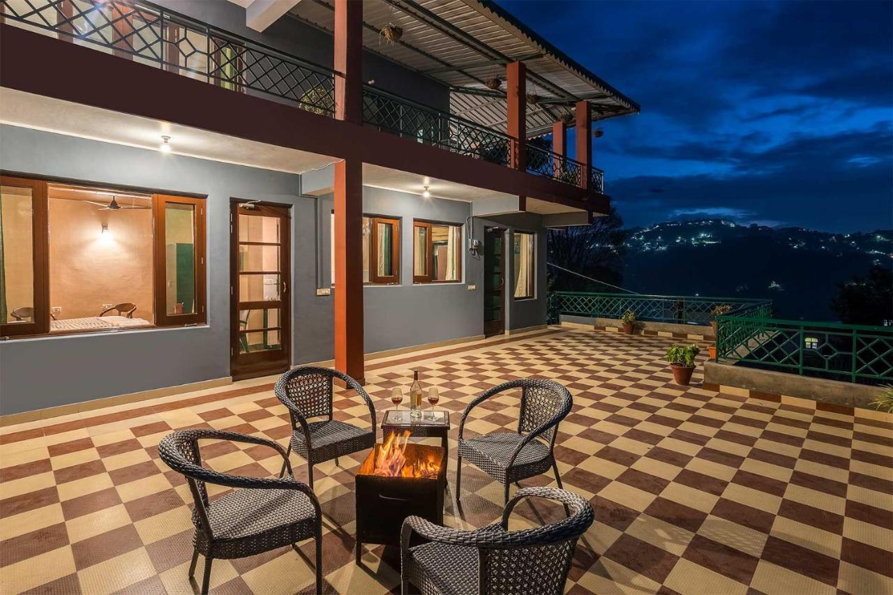 Stayvista At Cecil Cottages With Barbeque, Hill View Касаули Екстериор снимка