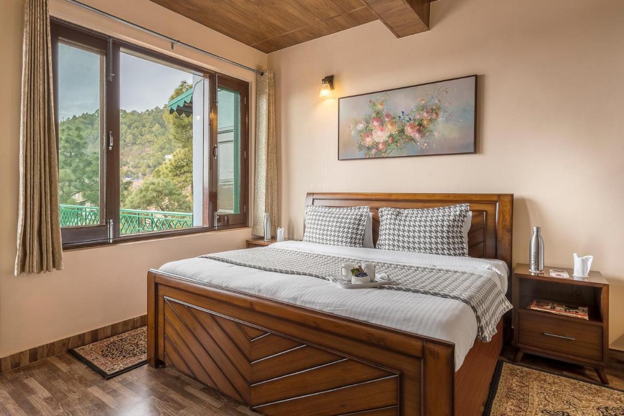 Stayvista At Cecil Cottages With Barbeque, Hill View Касаули Екстериор снимка