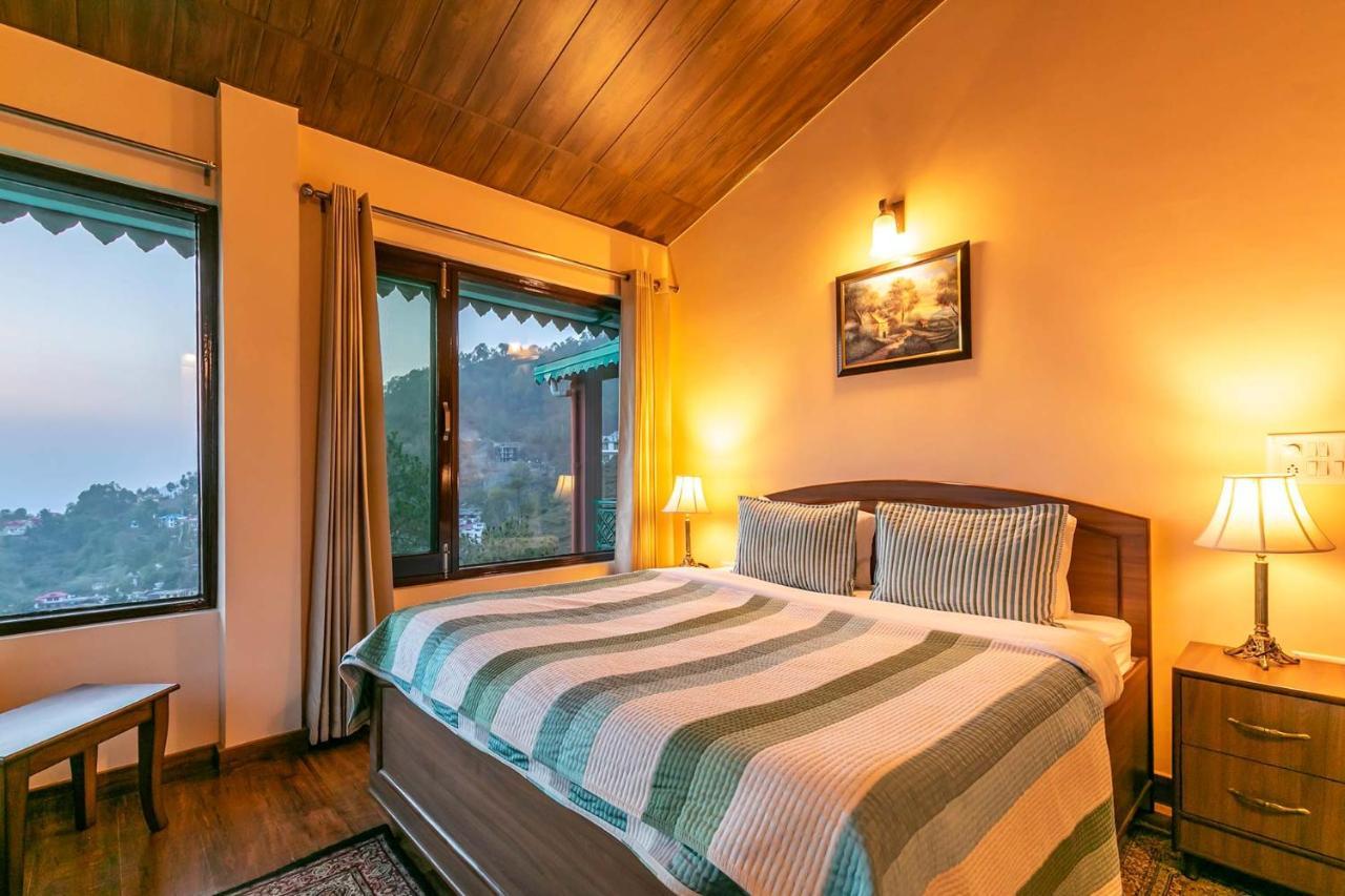 Stayvista At Cecil Cottages With Barbeque, Hill View Касаули Екстериор снимка