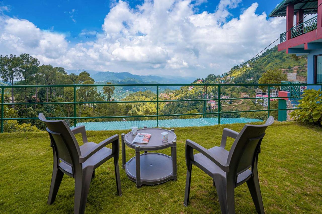 Stayvista At Cecil Cottages With Barbeque, Hill View Касаули Екстериор снимка