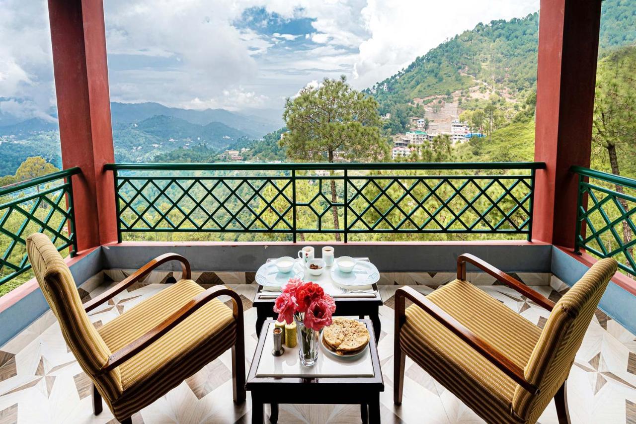 Stayvista At Cecil Cottages With Barbeque, Hill View Касаули Екстериор снимка